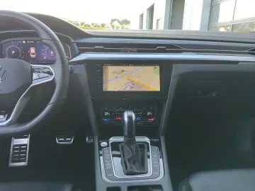 Arteon R-Line Pano HUD AHK Standh. Memory IQLigh