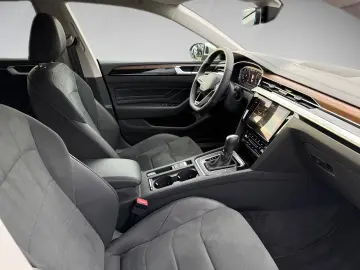 Arteon 2.0 TSI Elegance DSG LED SHZ Navi Kamera