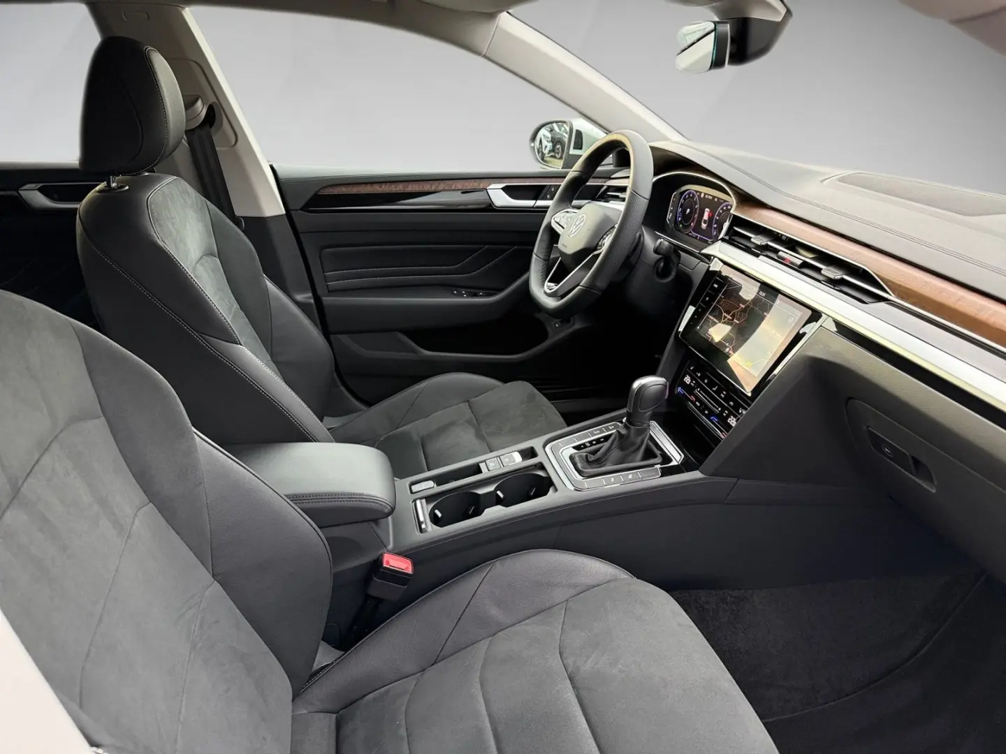 Arteon 2.0 TSI Elegance DSG LED SHZ Navi Kamera