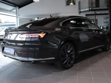 Arteon 2.0TDI DSG Elegance  PANO AHK STANDHEIZ.