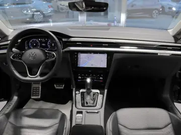 Arteon 2.0TDI DSG Elegance  PANO AHK STANDHEIZ.