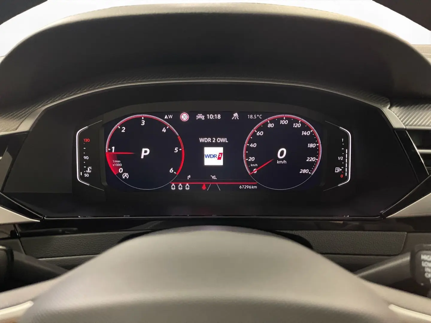 Arteon 2.0 TDI 4M R-Line AHK Matrix LM 20  Navi