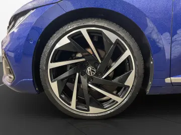 Arteon 2.0 TDI 4M R-Line AHK Matrix LM 20  Navi