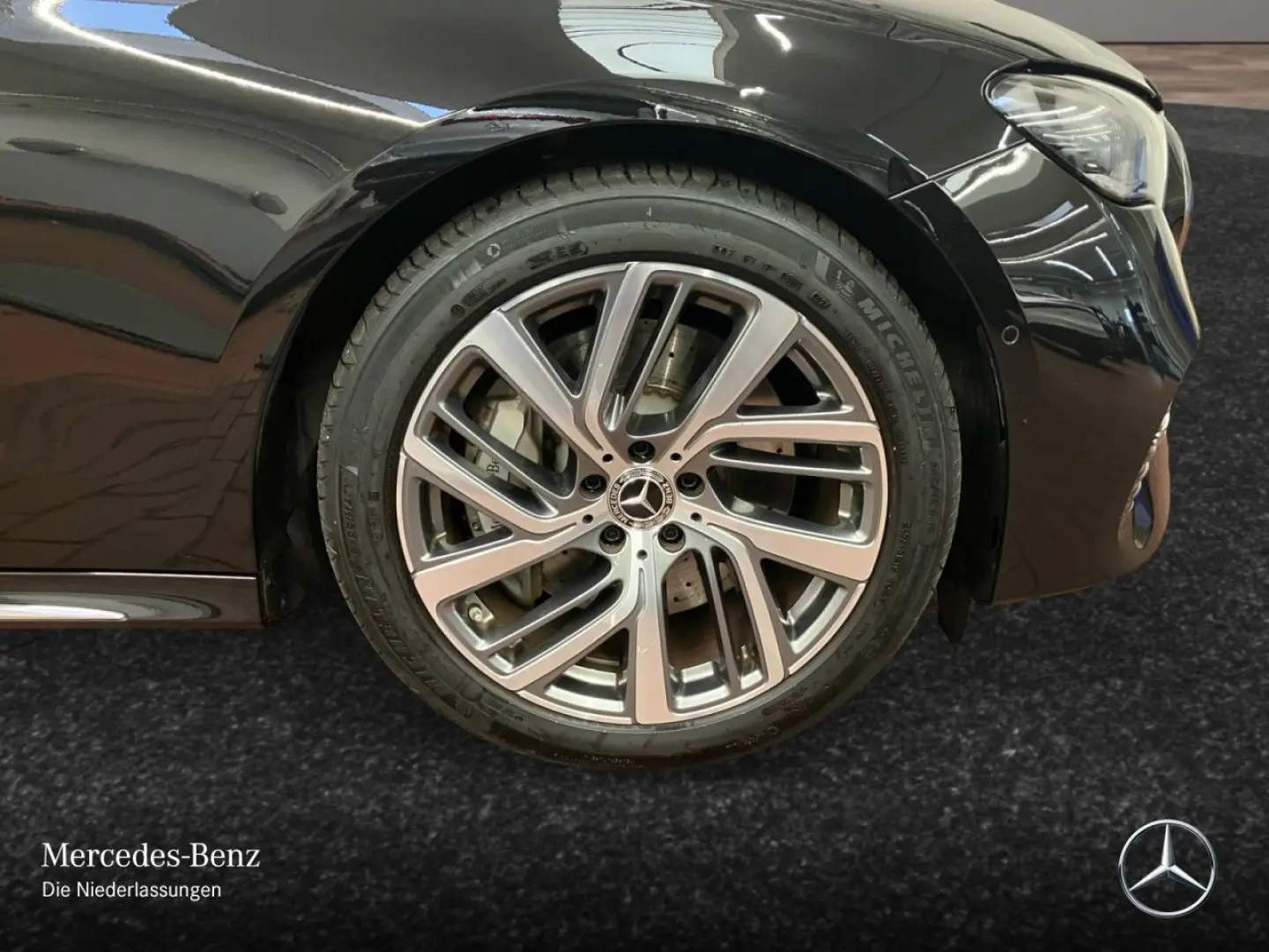 E300de4M EXCLUSIVE Prem HA-LE Airm DigiLi Burm4D