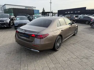 E 300 de Exclusive Premium DISTR Burm4D DISTR
