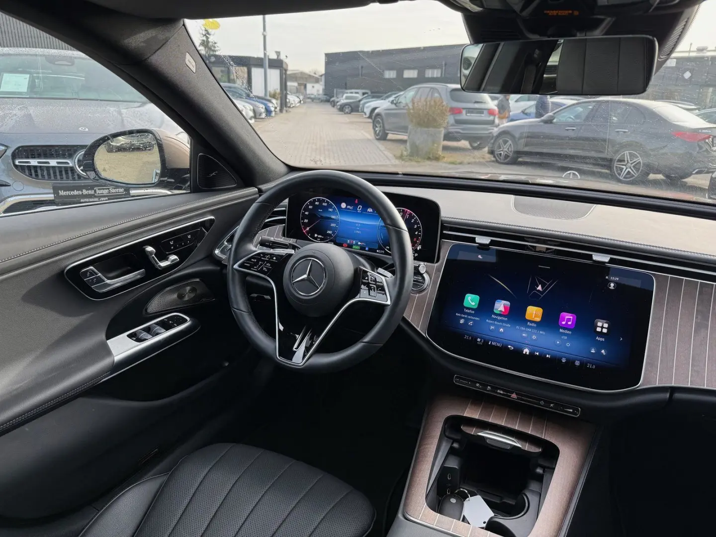 E 300 de Exclusive Premium DISTR Burm4D DISTR