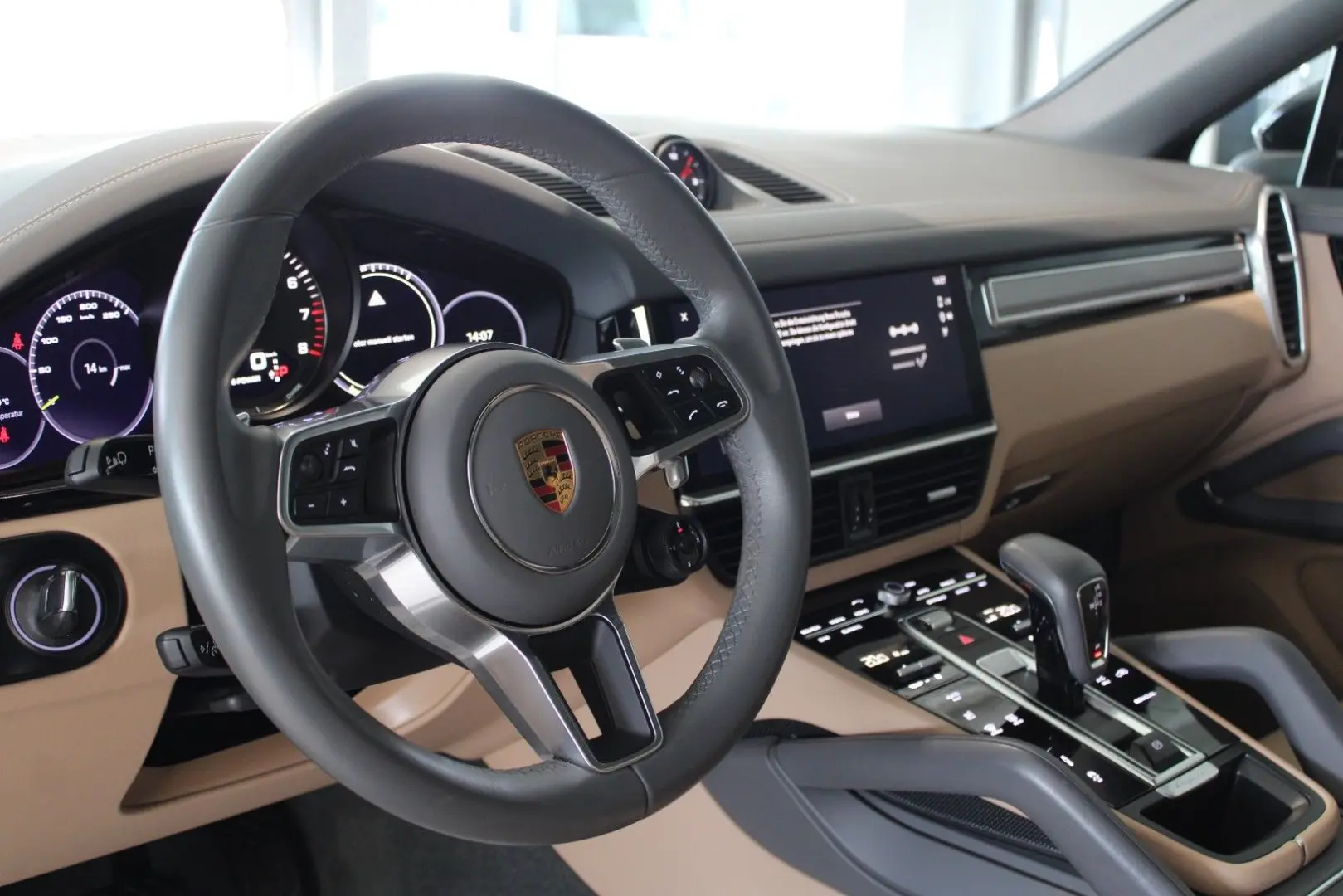 Cayenne Coupe E-Hybrid Platinum Edition