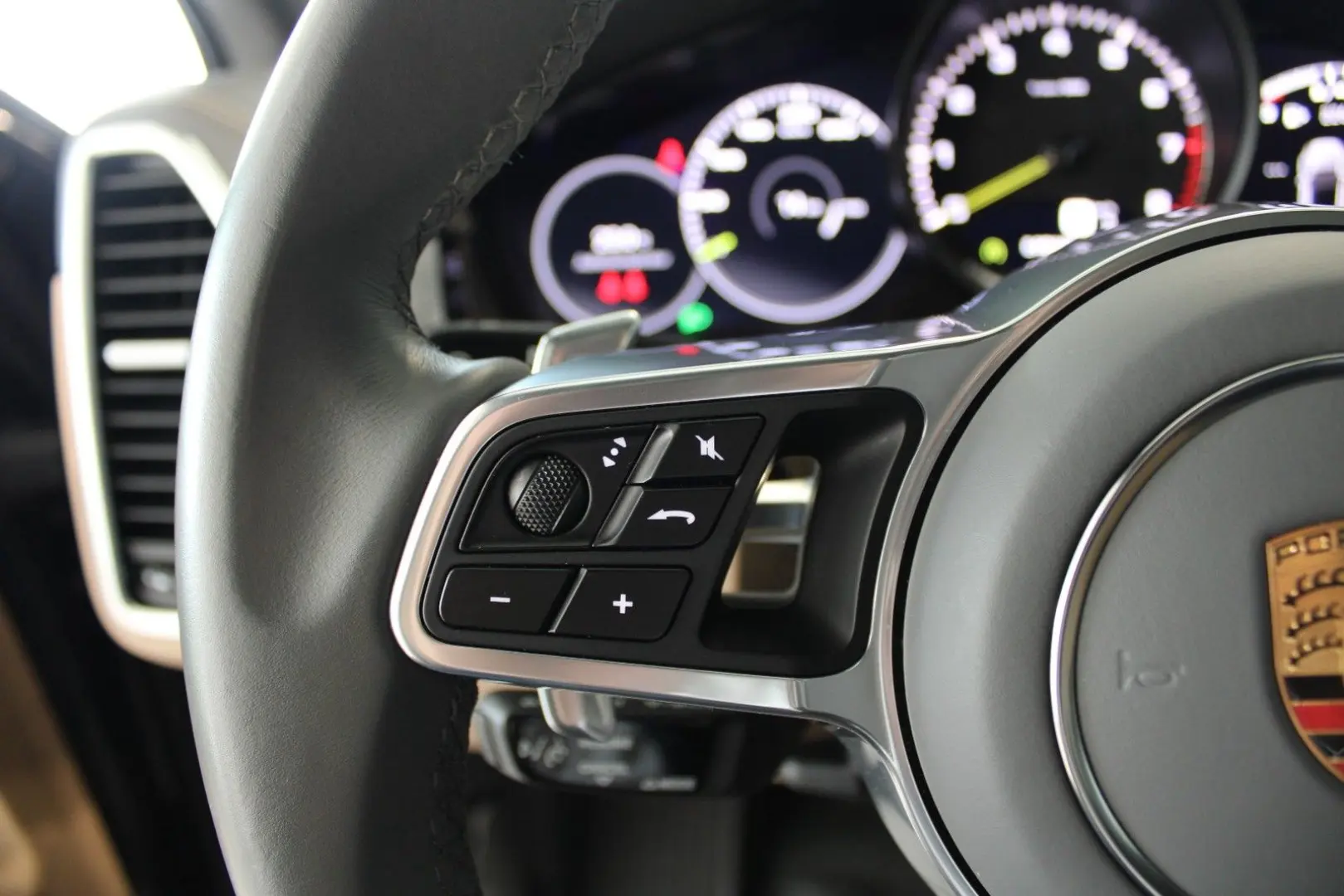 Cayenne Coupe E-Hybrid Platinum Edition