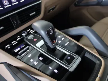 Cayenne Coupe E-Hybrid Platinum Edition