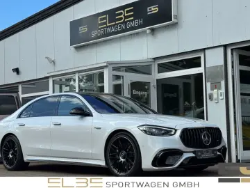 e AMG Perfromance PANO ACTIVERIDE HUD EXECU NIGH