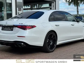 e AMG Perfromance PANO ACTIVERIDE HUD EXECU NIGH