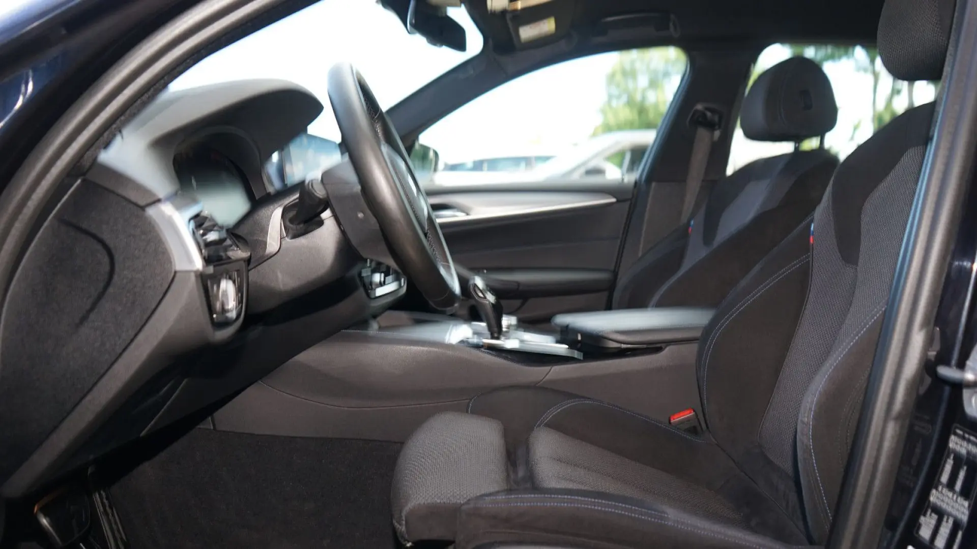 530 D A. STEP. M-SPORTPAKET LED ACC VIRTUAL