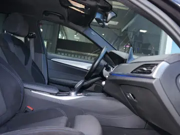 530 D A. STEP. M-SPORTPAKET LED ACC VIRTUAL