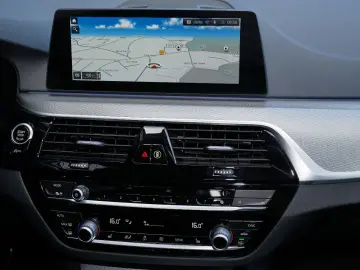 530 D A. STEP. M-SPORTPAKET LED ACC VIRTUAL