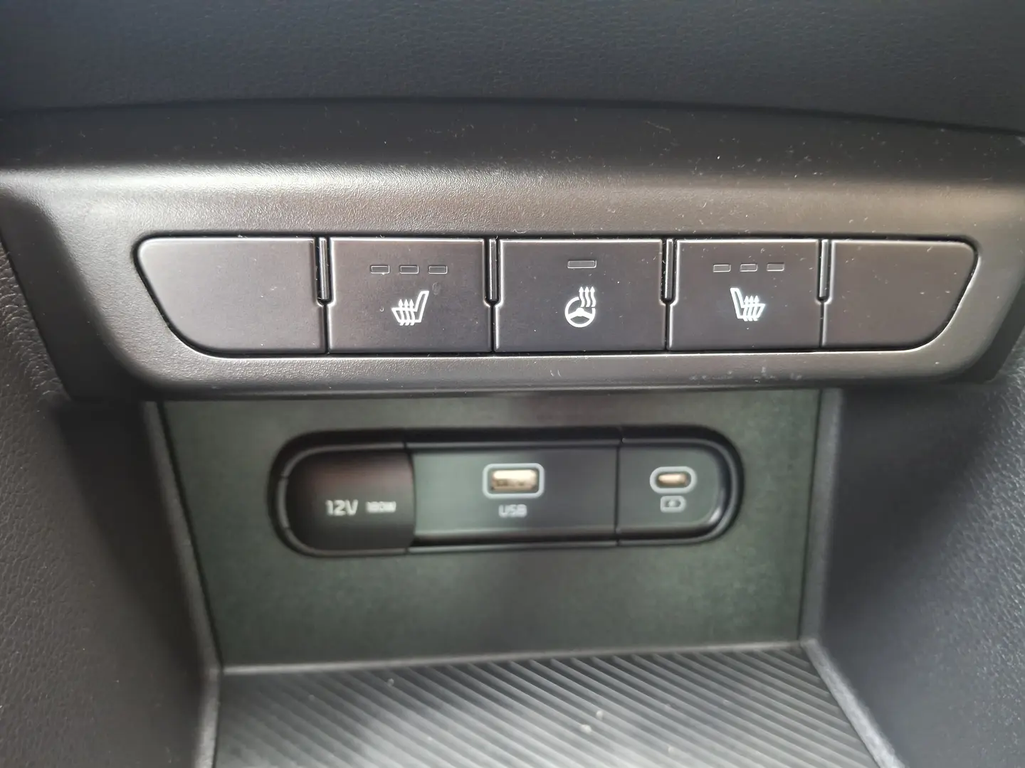 Kia Sportage 1.6 T-GDI 6MT 4x2 Style