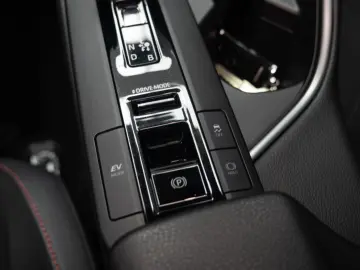 Toyota C-HR 2.0 Hybrid GR SPORT  STOC  4 ANI GARANTIE