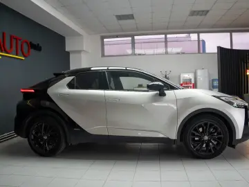 Toyota C-HR 2.0 Hybrid GR SPORT  STOC  4 ANI GARANTIE