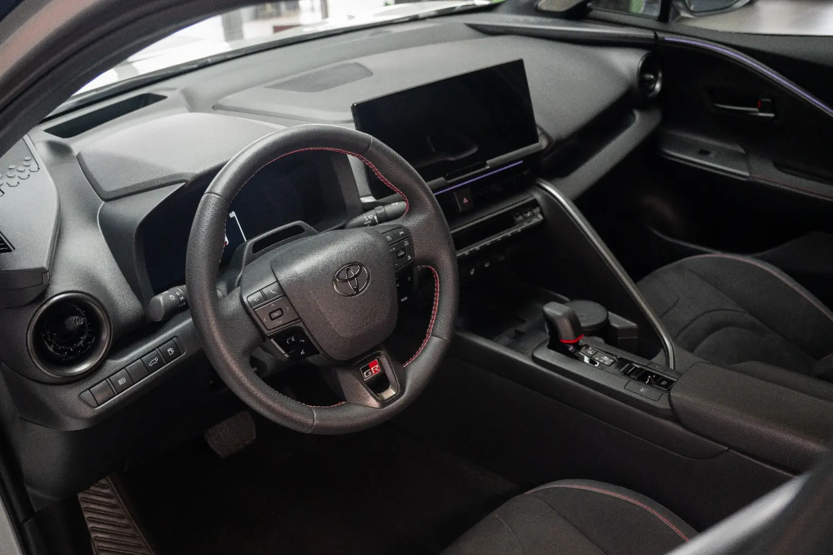 Toyota C-HR 2.0 Hybrid GR SPORT  STOC  4 ANI GARANTIE