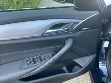 520 d M Sport Lim. HUD ALCANTARA LED KAM TEMP