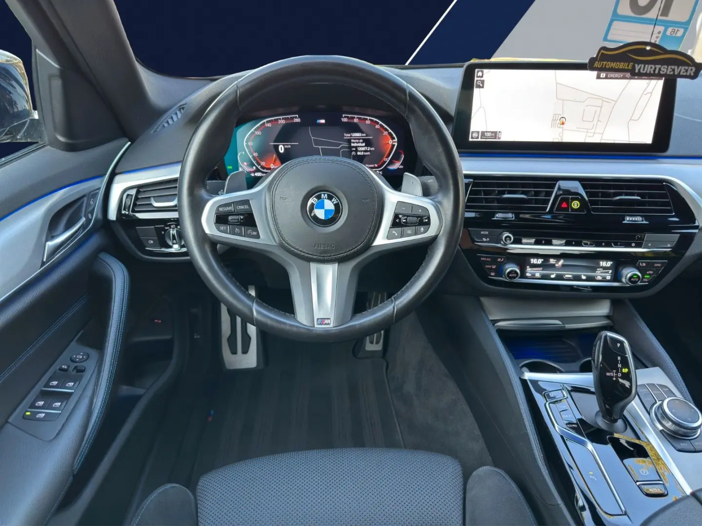 520 d M Sport Lim. HUD ALCANTARA LED KAM TEMP