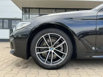 520d M Sport Business HUD SHZ AHK LED Laserlicht
