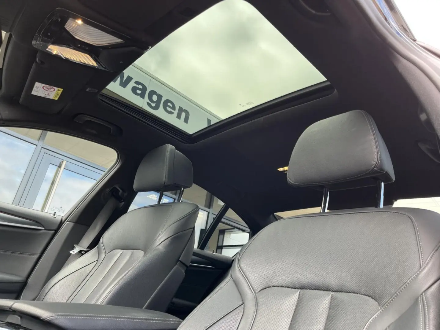 520d M Sport Business HUD SHZ AHK LED Laserlicht