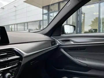 520d M Sport Business HUD SHZ AHK LED Laserlicht