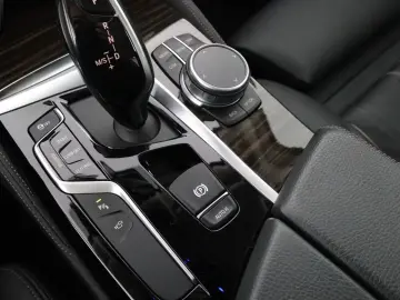 530 d xDrive M SPORT LENKRAD STANDHEIZ 360GRAD