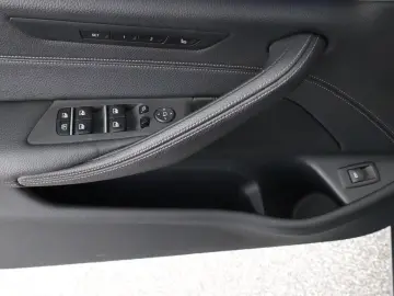 530 d xDrive M SPORT LENKRAD STANDHEIZ 360GRAD