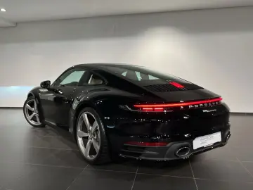 992 Carrera