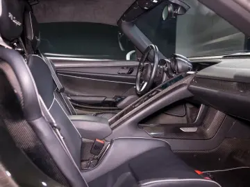 918 SPYDER   LIFTING   CARBON