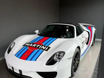 918 SPYDER   LIFTING   CARBON