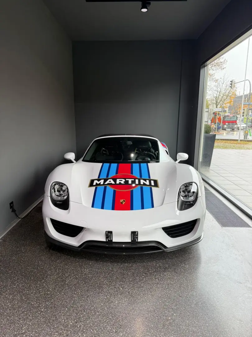 918 SPYDER   LIFTING   CARBON