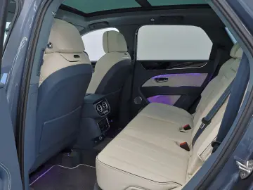 Bentayga 4.0 V8  Azure