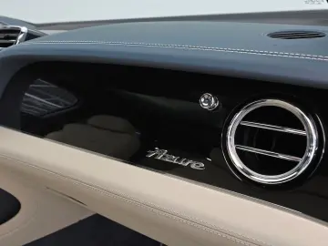 Bentayga 4.0 V8  Azure