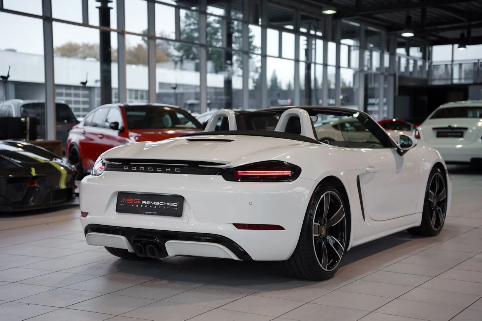 Boxster 718 PDK Sport Design Chrono S-Abgas BOSE