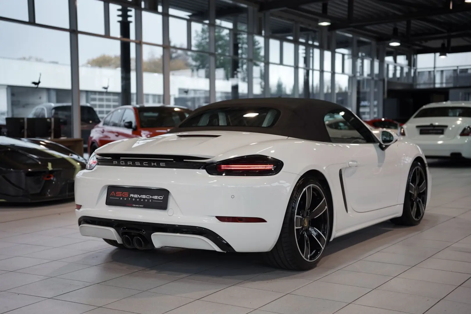 Boxster 718 PDK Sport Design Chrono S-Abgas BOSE