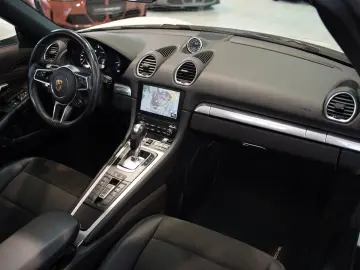 Boxster 718 PDK Sport Design Chrono S-Abgas BOSE