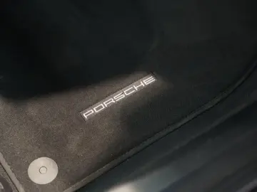 Boxster 718 PDK Sport Design Chrono S-Abgas BOSE