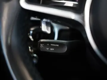 Boxster 718 PDK Sport Design Chrono S-Abgas BOSE