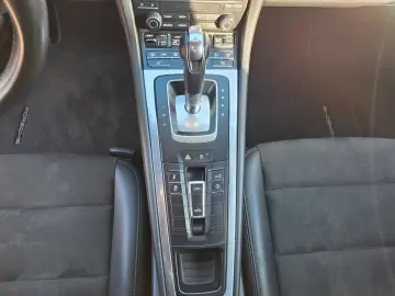 718 Boxster Navi Kamera LED Sport Chrono