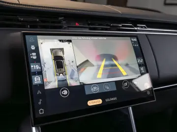 Range Rover P550e Autobiography  Shadow Line