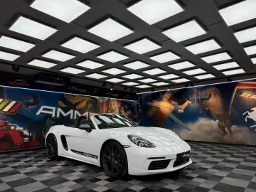 Porsche 718 Spyder Boxster 2.0 T (723)