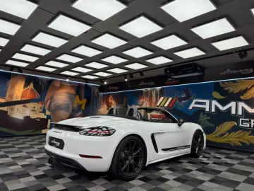 Porsche 718 Spyder Boxster 2.0 T (723)