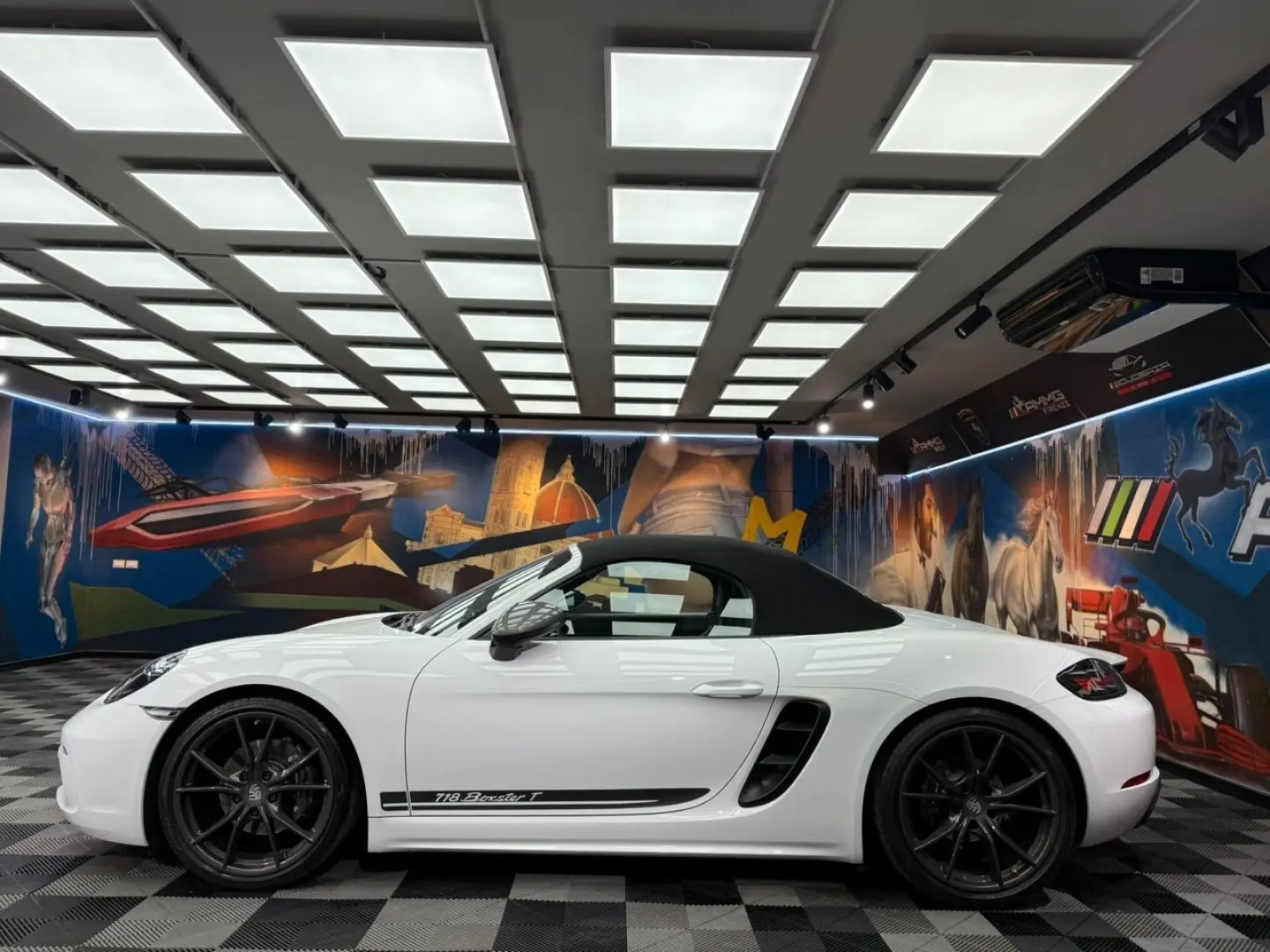 Porsche 718 Spyder Boxster 2.0 T (723)