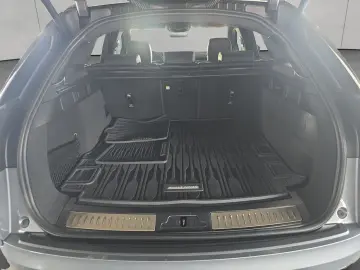 Range Rover Velar D300 Dynamic