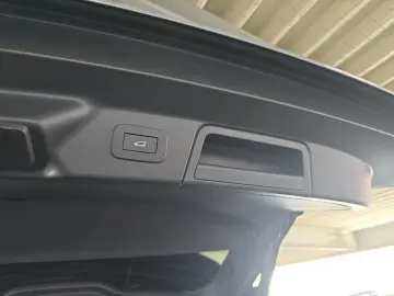 Range Rover Velar D300 Dynamic