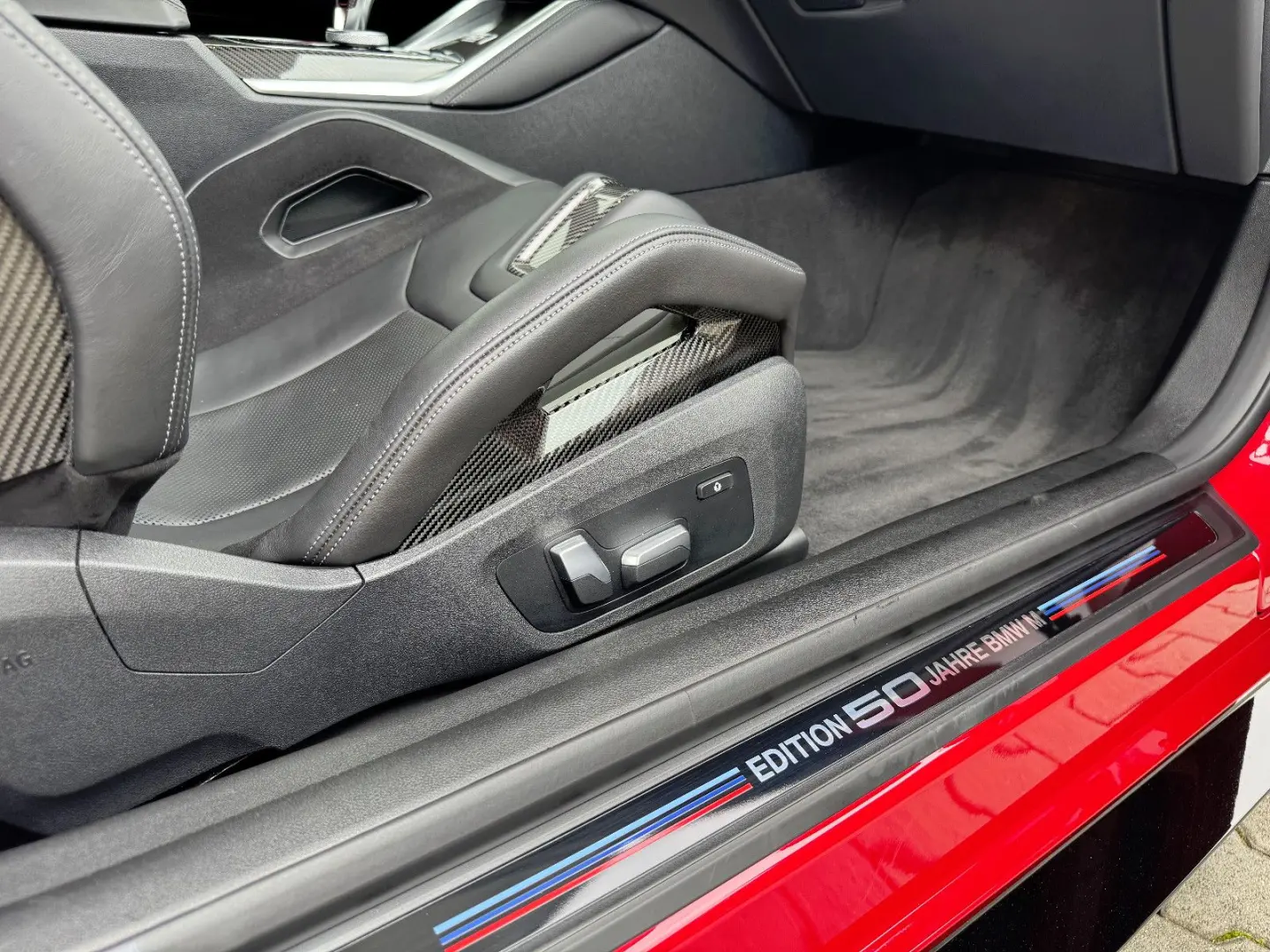 M4 xDrive Comp  50JAHRE EDITION  CARBON SCHALE