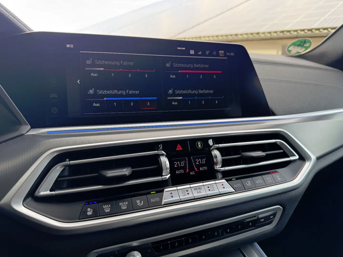 X5 xDr. 45e M SPORT PANO AHK H&K LASER SITZLÜFT.