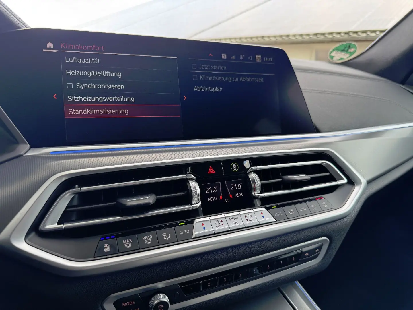 X5 xDr. 45e M SPORT PANO AHK H&K LASER SITZLÜFT.